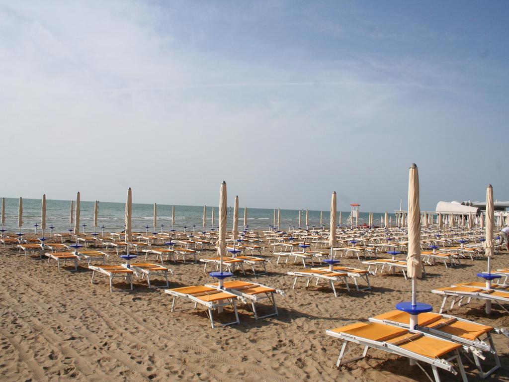 Appartement Patrizia à Lignano Sabbiadoro Extérieur photo