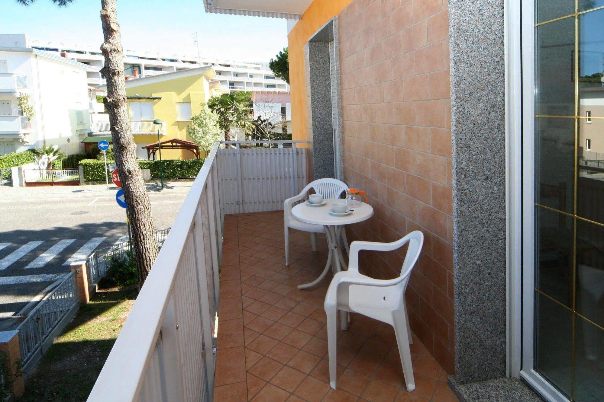 Appartement Patrizia à Lignano Sabbiadoro Extérieur photo